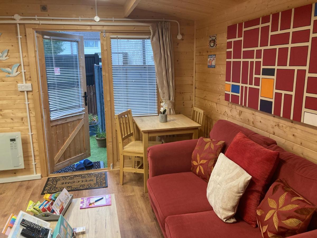 Sherpai Lodge แฮร์นเบย์ ภายนอก รูปภาพ