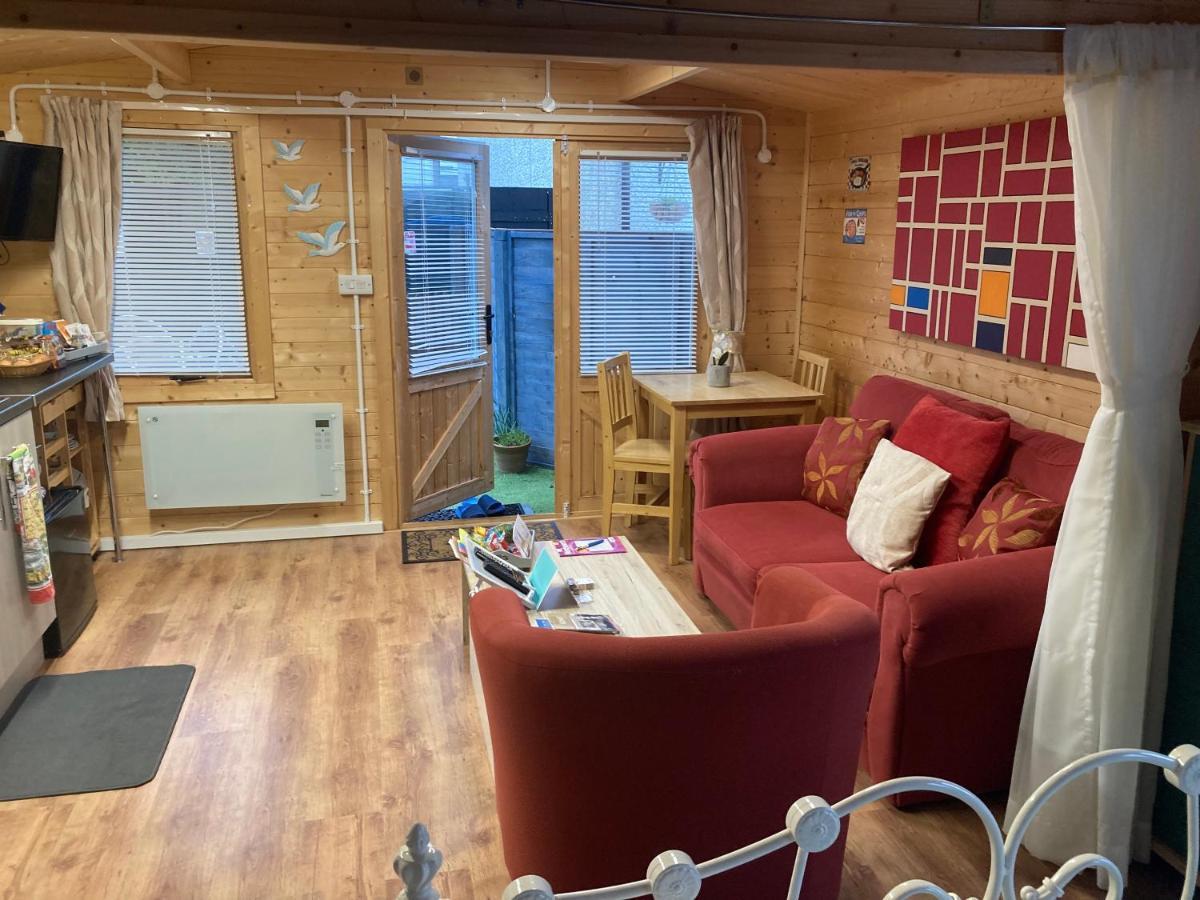 Sherpai Lodge แฮร์นเบย์ ภายนอก รูปภาพ
